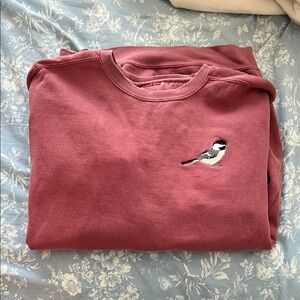 Women's Embroidered Bird Sweatshirt - Maroon